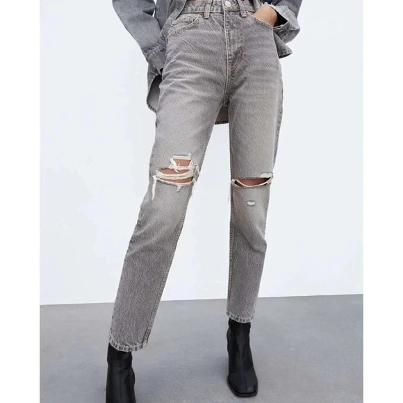 ZARA |  RIPPED MOM FIT JEANS - Picture 1 of 13